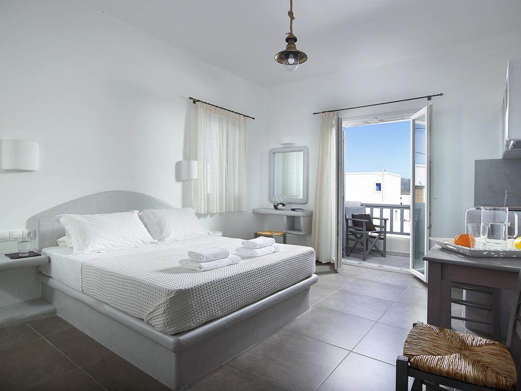 Garifalakis Comfort Rooms Pollonia Rum bild